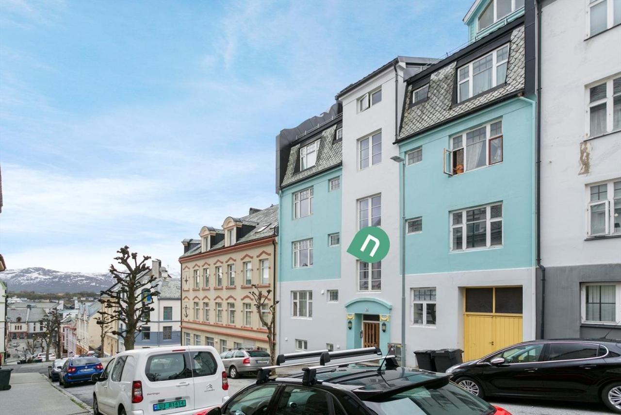 Eco Apartament W Ålesund Esterno foto